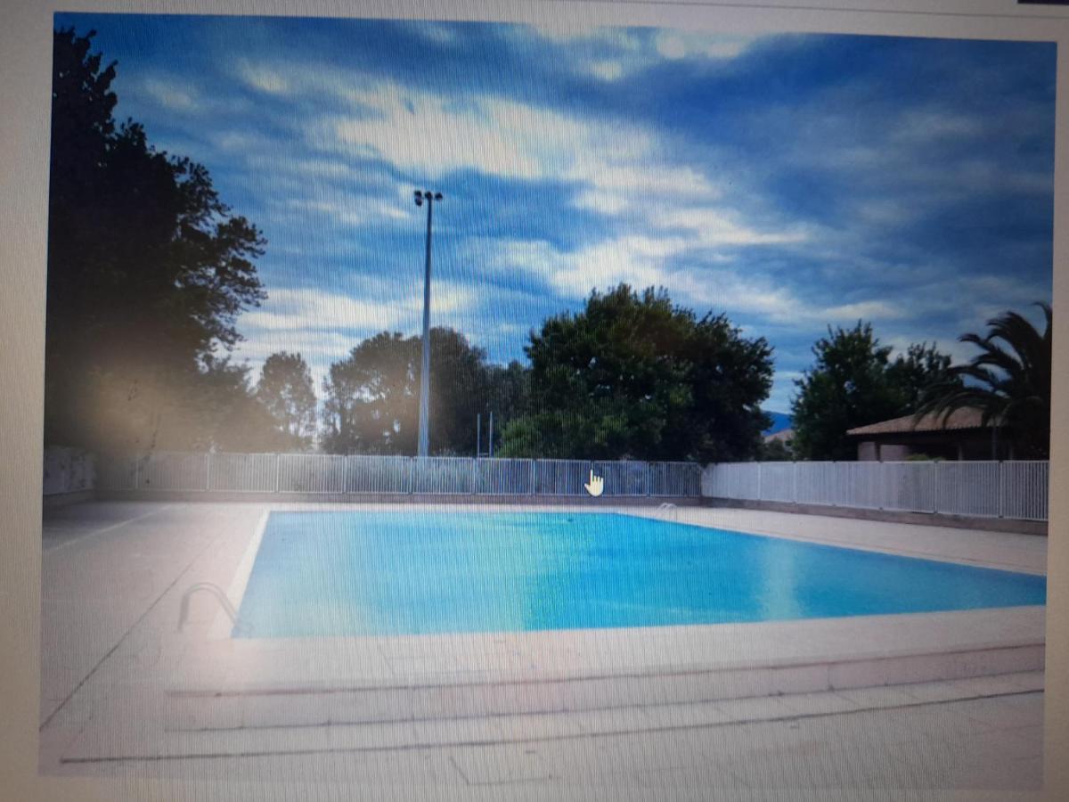 Appart T3 Terrasse - Piscine - 3 Etoiles Saint-Cyprien  Exterior foto